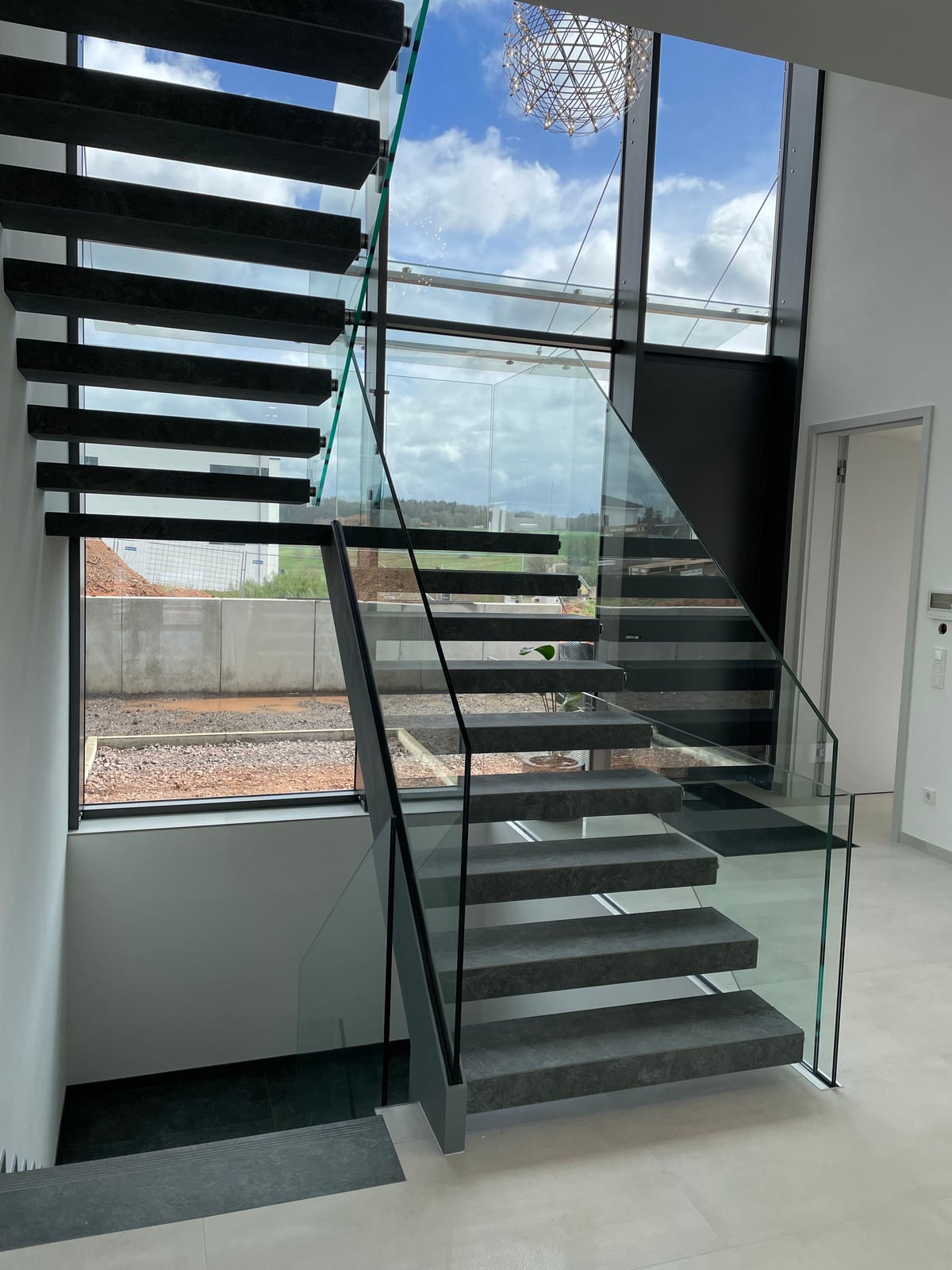 Kragarmtreppe Ensdorf, Bild 1