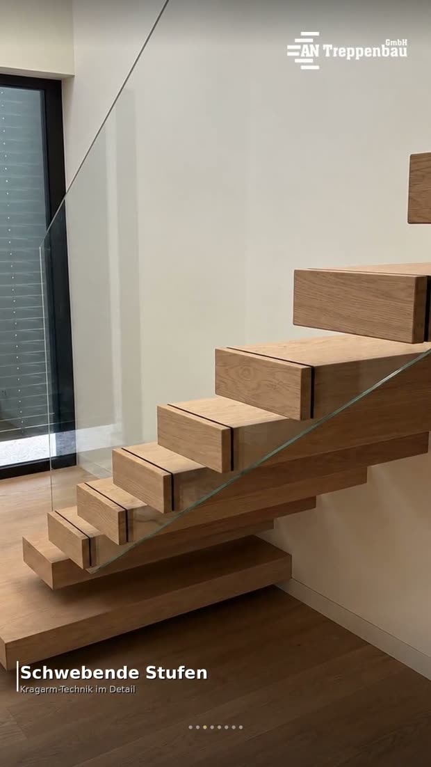 Videovorschau: Kragarmtreppe aus Eiche